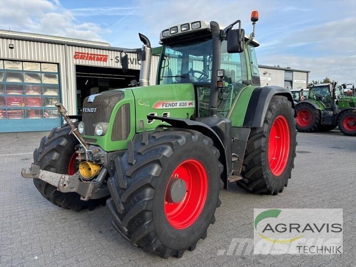 Fendt 820 VARIO 曳引機