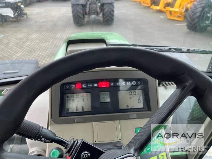 Fendt 820 VARIO Dummy 曳引機