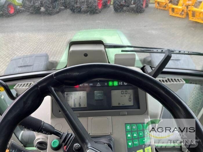 Fendt 820 VARIO TMS 曳引機