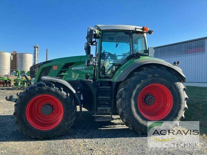 Fendt 824 VARIO SCR 曳引機