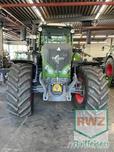 Fendt 828 Vario S4 曳引機