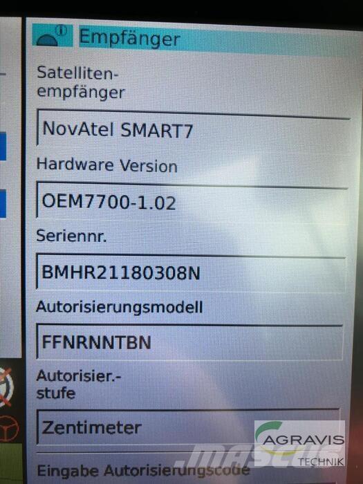 Fendt 828 VARIO S4 曳引機