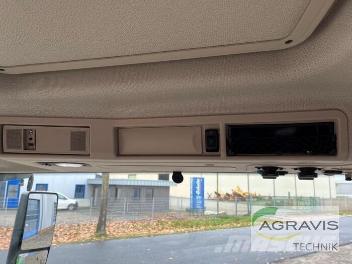 Fendt 942 VARIO GEN-7 曳引機