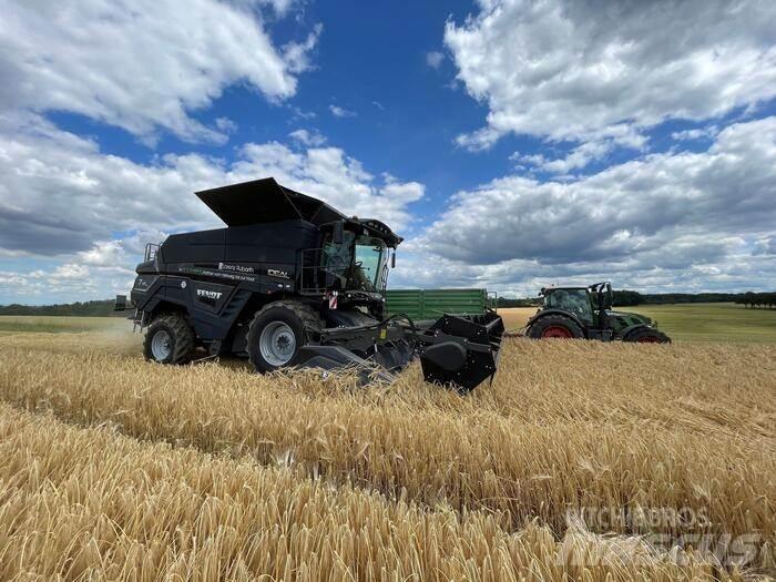 Fendt IDEAL 7 PL 聯合收穫機