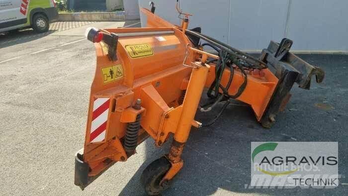  GEBRAUCHTES KLEINGERÄT 木材分離器和切割機