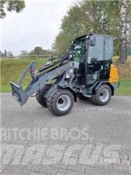 GiANT G2300 HD 輪胎式裝載機