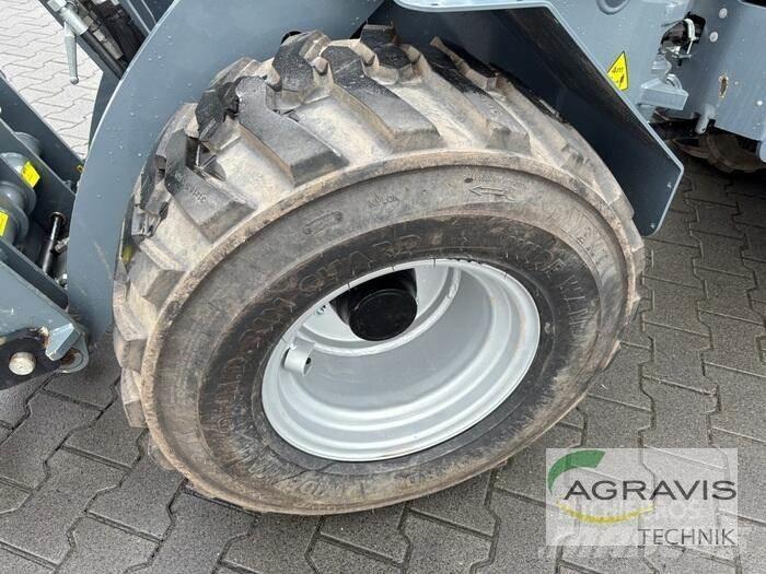 GiANT G2500 HD 輪胎式裝載機