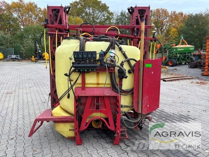Hardi MASTER 牽引式噴霧機