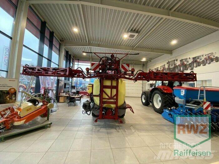 Hardi MASTER PRO 1200 牽引式噴霧機