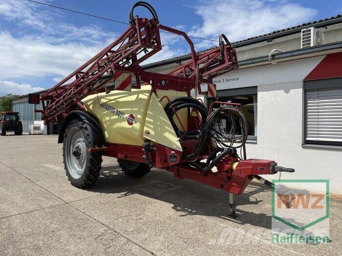 Hardi Navigator 3000 牽引式噴霧機