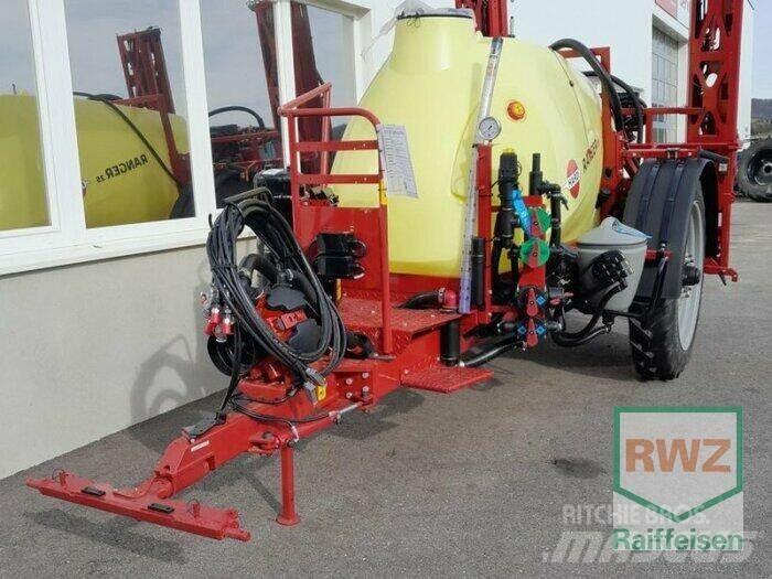 Hardi Ranger 2500 牽引式噴霧機