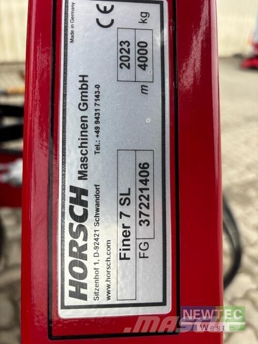 Horsch FINER 7 SL 中耕管理機
