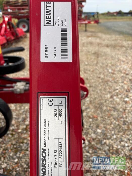 Horsch FINER 7 SL 中耕管理機
