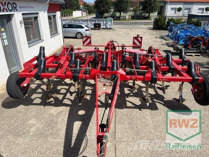 Horsch Terrano 5FX 中耕管理機
