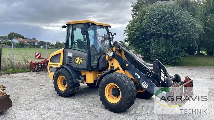 JCB 407 T4 輪胎式裝載機