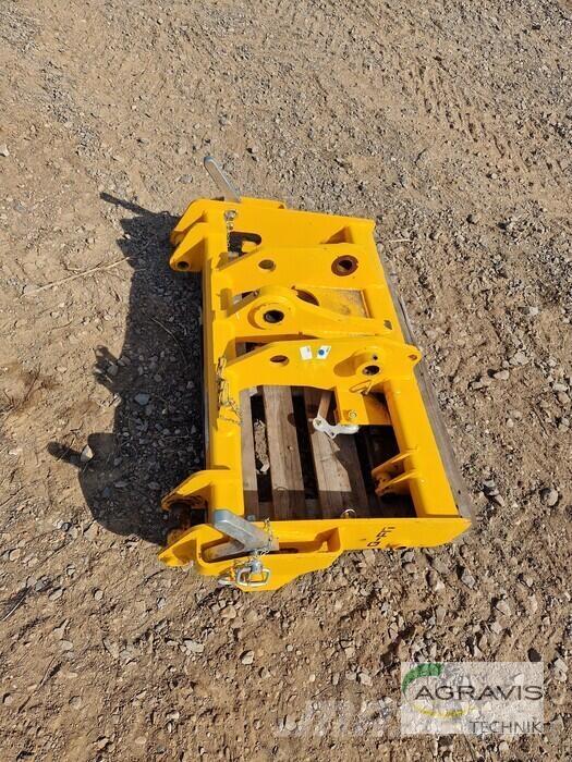 JCB Q-FIT AUFNAHME 農業用伸縮臂裝載機