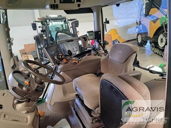 John Deere 6215 R 曳引機