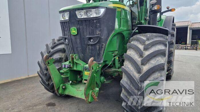 John Deere 7270 R 曳引機
