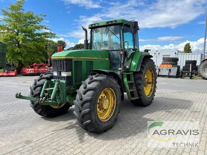 John Deere 7700 曳引機