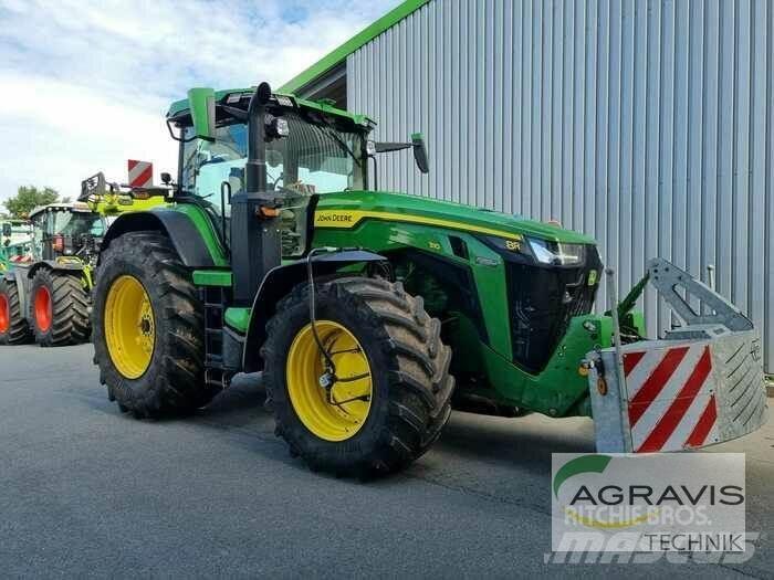 John Deere 8310 R 曳引機