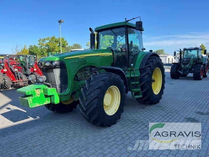John Deere 8320 曳引機