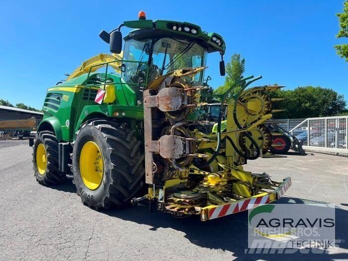 John Deere 8500I 自走式飼料採集機