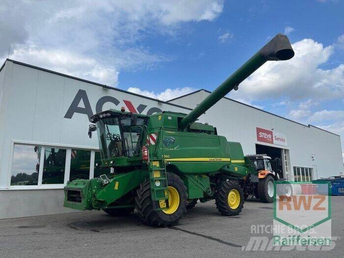 John Deere T560 聯合收穫機