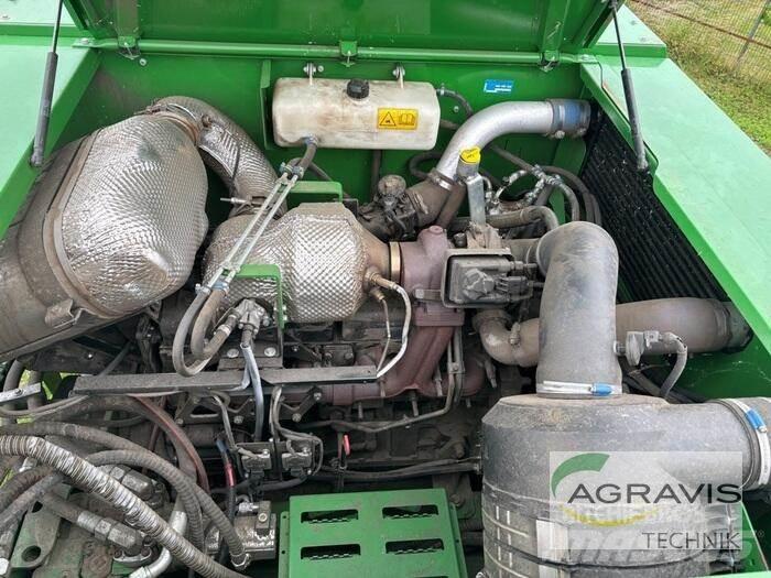 John Deere W 330 聯合收穫機