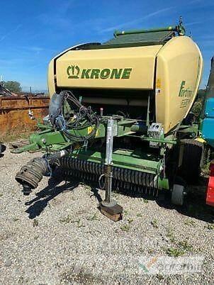 Krone FORTIMA V1800MC 圓型牧草打包機