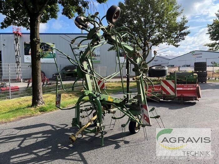 Krone KW 7.70/6 耙與翻草機