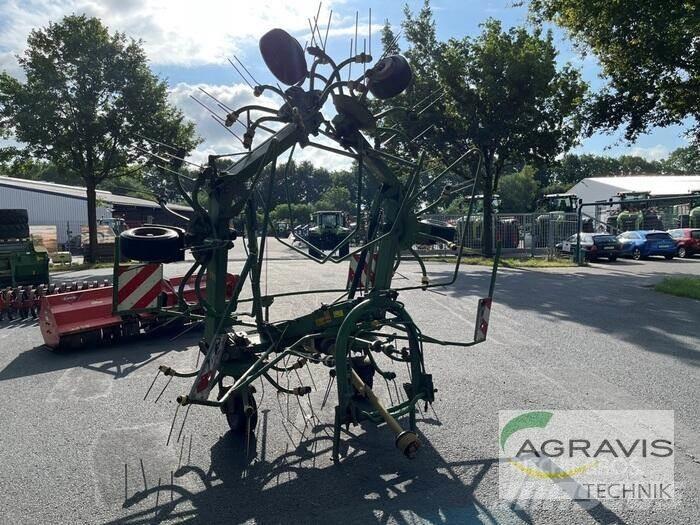 Krone KW 7.70/6 耙與翻草機