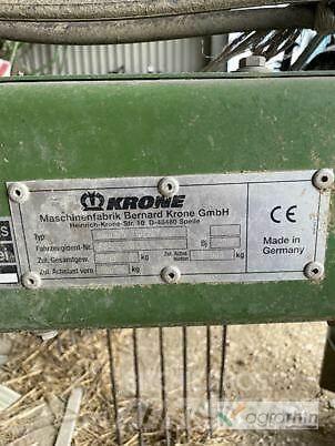 Krone SWADRO 710/26T 耙與翻草機