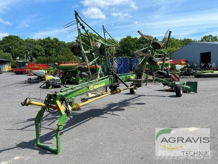 Krone SWADRO 810 耙與翻草機