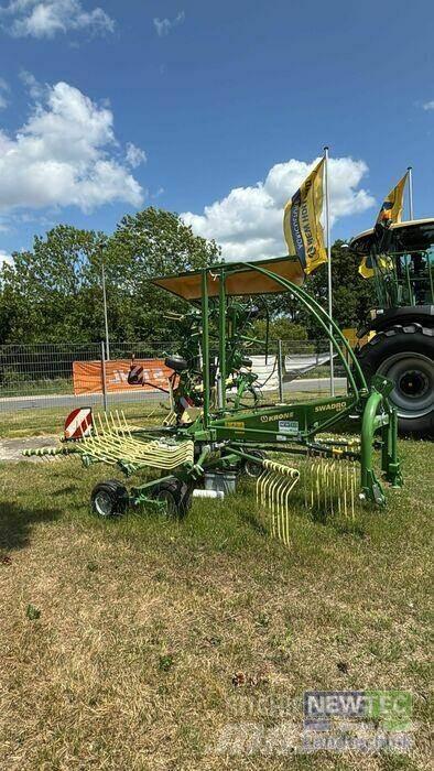 Krone SWADRO S 460 耙與翻草機