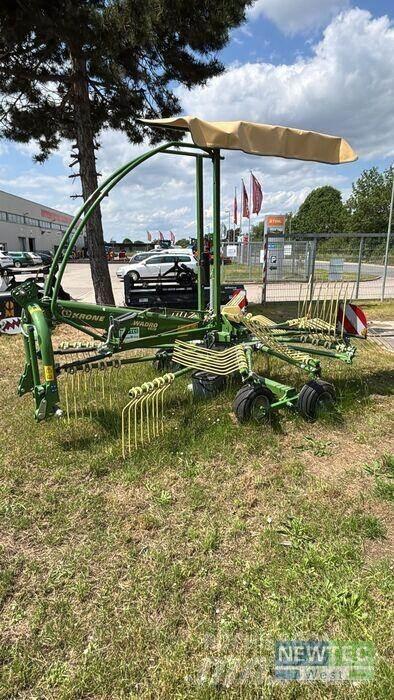Krone SWADRO S 460 耙與翻草機