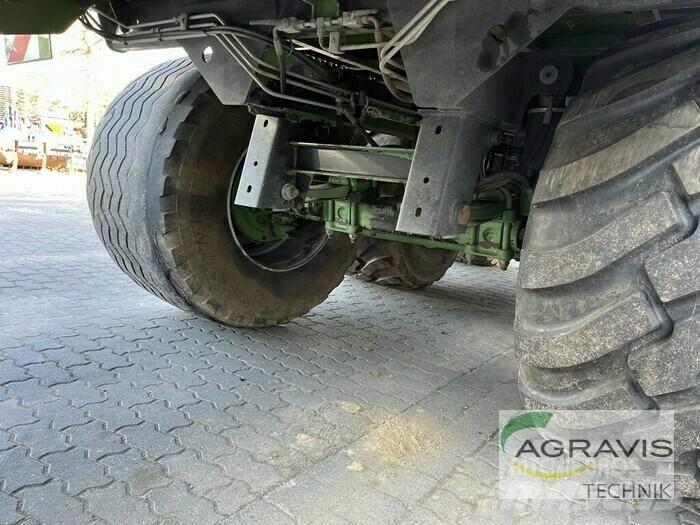 Krone TX 560 自裝式拖車