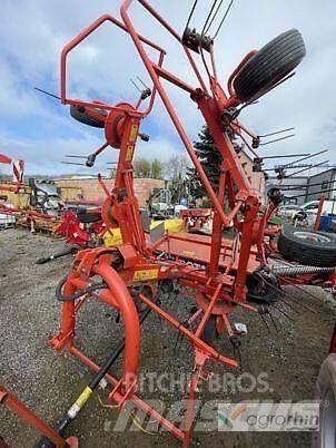 Kuhn GF6502 耙與翻草機