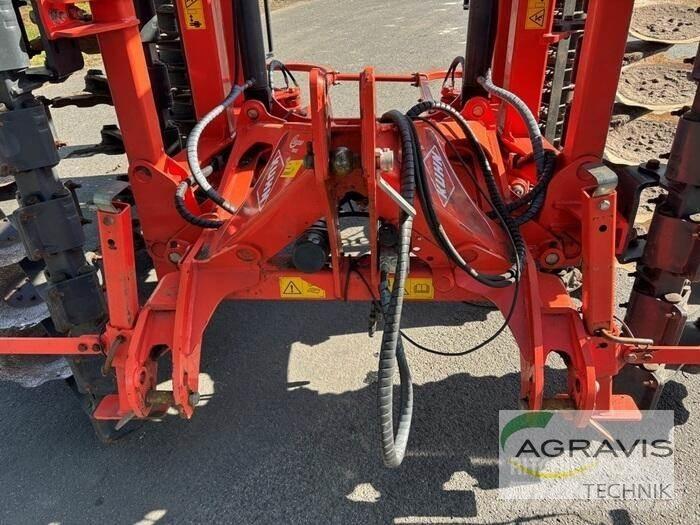 Kuhn OPTIMER 503 R 莖葉去葉機