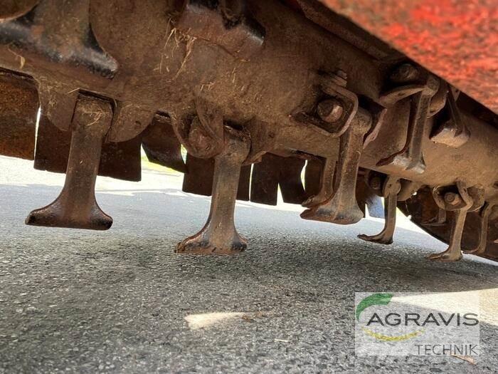 Kuhn RM 280 莖葉去葉機
