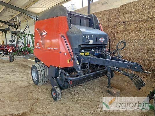 Kuhn VB 2160 圓型牧草打包機