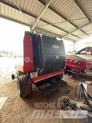 Kuhn VB2160 圓型牧草打包機