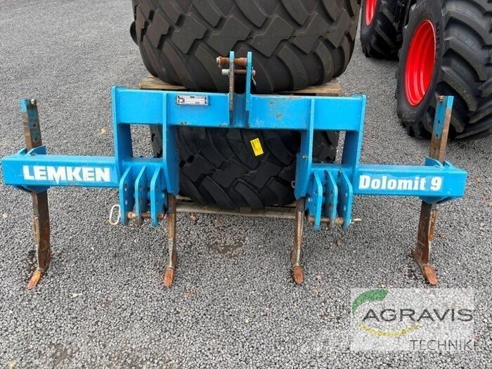 Lemken DOLOMIT 9/300 整地工作