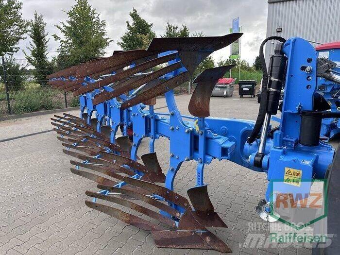 Lemken Juwel 10 M 雙向犁
