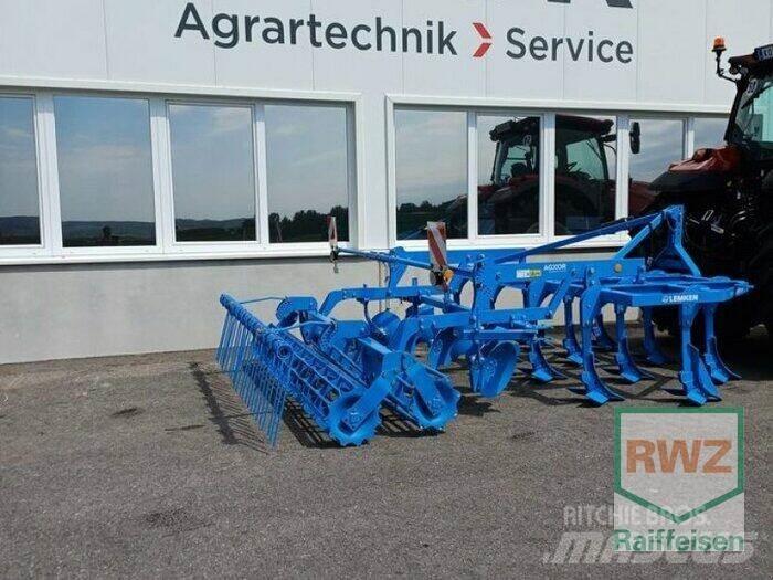 Lemken Karat 9 / 300 中耕管理機