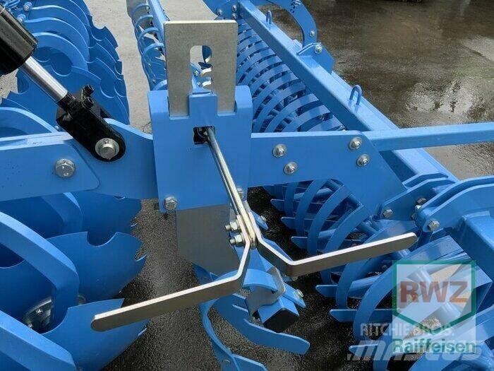 Lemken Rubin 10/300 耙車
