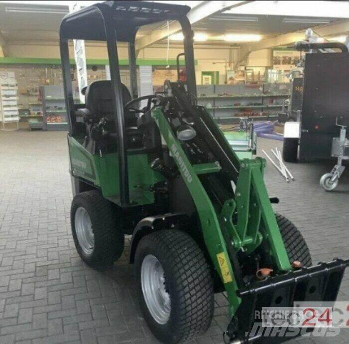 Manitou MLA 1-25 曳引機