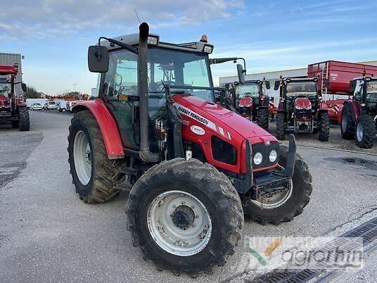 Massey Ferguson 5455 曳引機