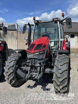 Massey Ferguson 5S115 曳引機