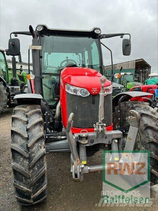 Massey Ferguson 6712 曳引機