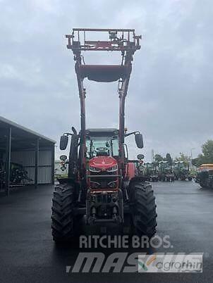 Massey Ferguson 6715S 曳引機